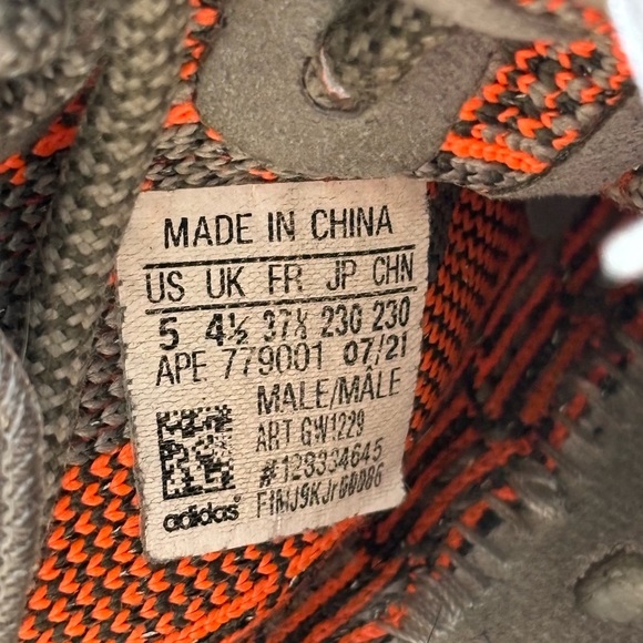 Adidas Yeezy Boost 350 V2 Beluga Sneakers Size 5 Used Orange Gray Men/Women/Kids - Picture 10 of 10